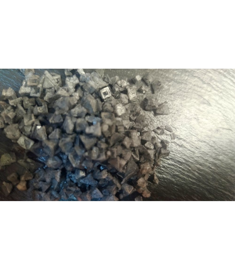 Schwarzes Pyramiden Salz 50 Gramm