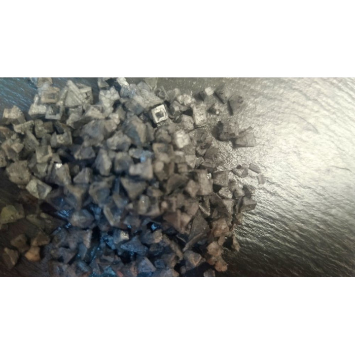 Schwarzes Pyramiden Salz 50 Gramm